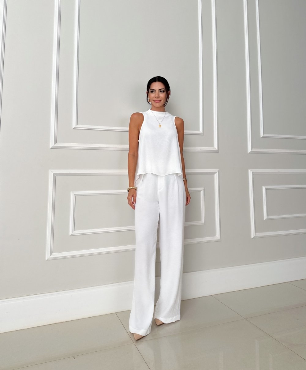 Conjunto Minimalista – Elegância e Conforto para um Estilo Sofisticado