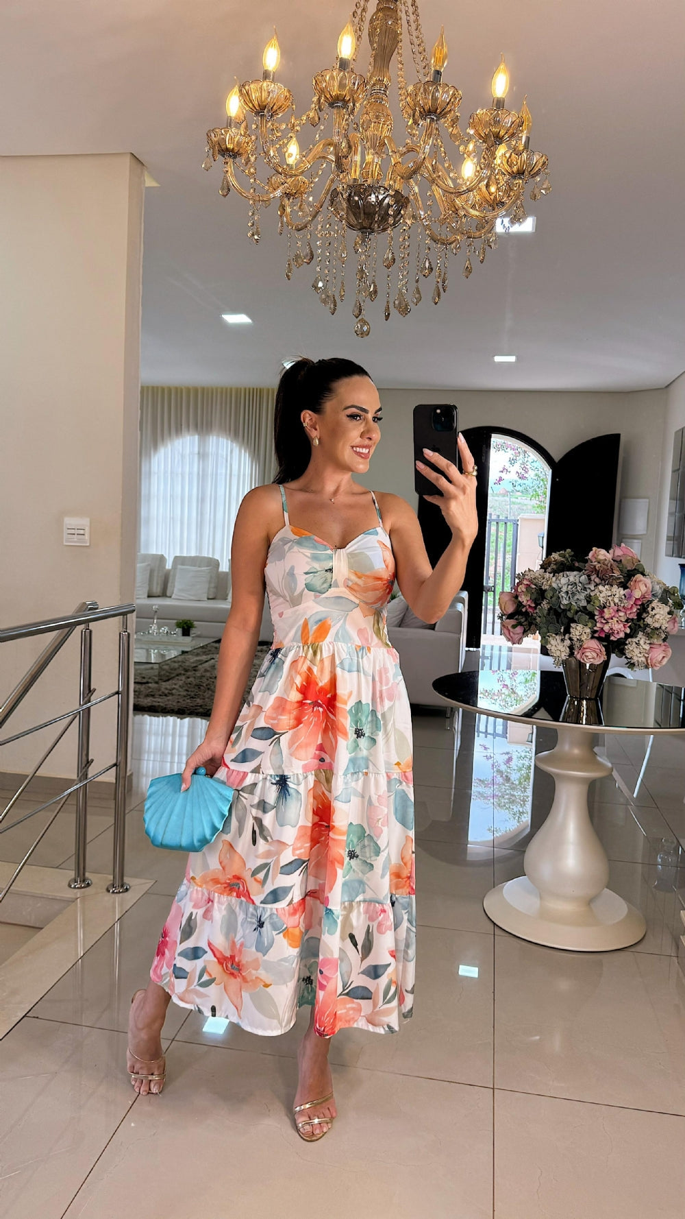 Vestido Garden Blossom – Leveza e Charme em Cada Detalhe
