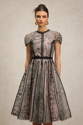 Lisiya Short Sleeves Jacquard Midi Dress