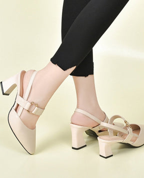 Scarpin de Couro Mallah - Salto Bloco Confortável (Promoção Queima de Inverno)