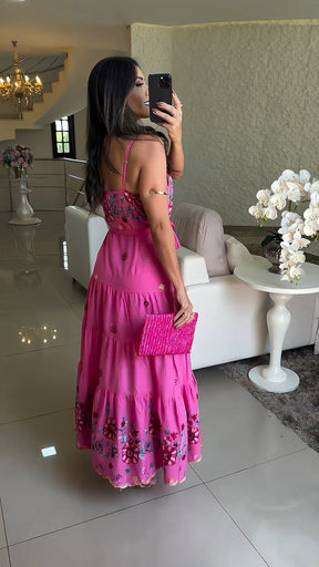 Vestido Flora – Romântico e Encantador em Algodão Premium